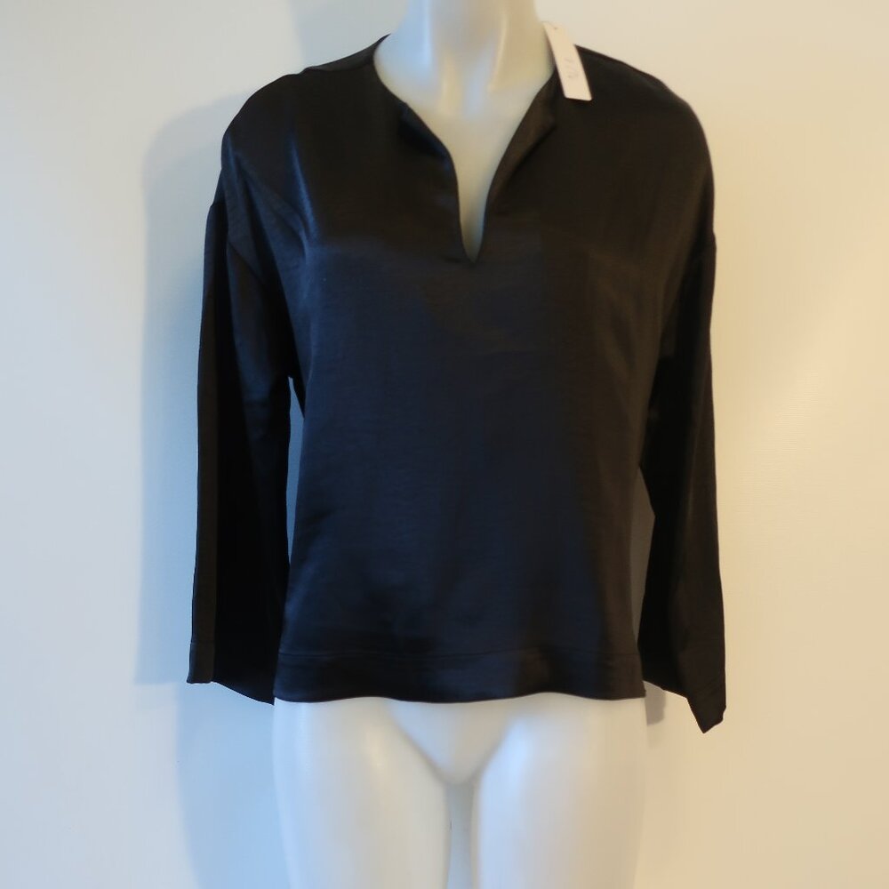 NWT Womens Lilla P Black Blouse S